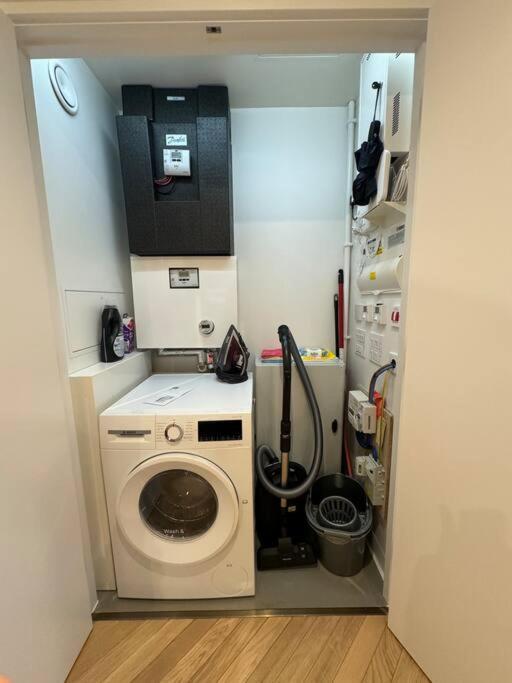 Luxury 2 Bed And 2 Bath Flat With Air Condition Londra
