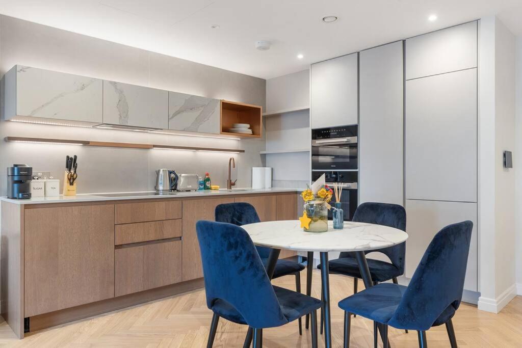 Appartamento Luxury 2 Bed And 2 Bath Flat With Air Condition Londra