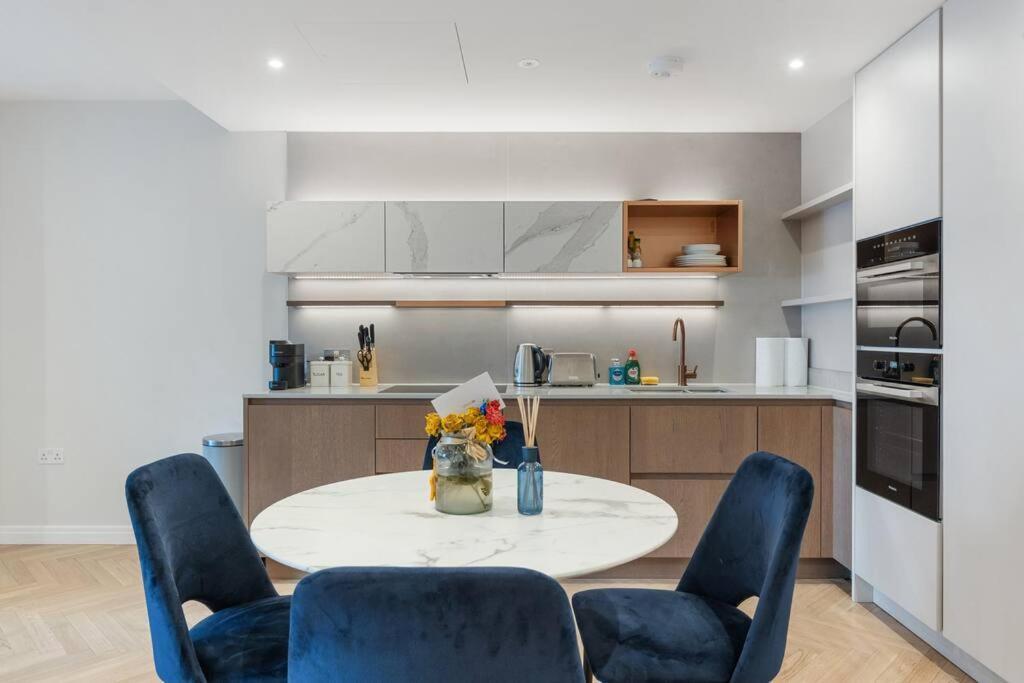 Appartamento Luxury 2 Bed And 2 Bath Flat With Air Condition Londra